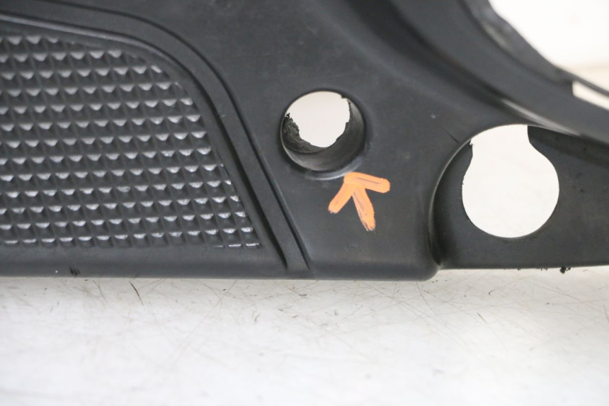 photo de VOETSTEUN MBK BOOSTER SPIRIT NAKED 50 (2004 - 2017) - Hoofdaanzicht