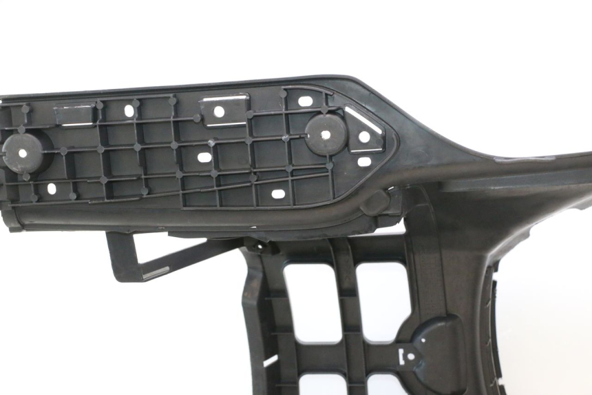 photo de VOETSTEUN SUZUKI BURGMAN EXECUTIVE ABS 650 (2006 - 2012) - Kenmerkende details