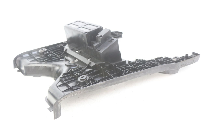 photo de VOETSTEUN YAMAHA BW'S BWS 125 (2010 - 2013) - Bevestigingspunten