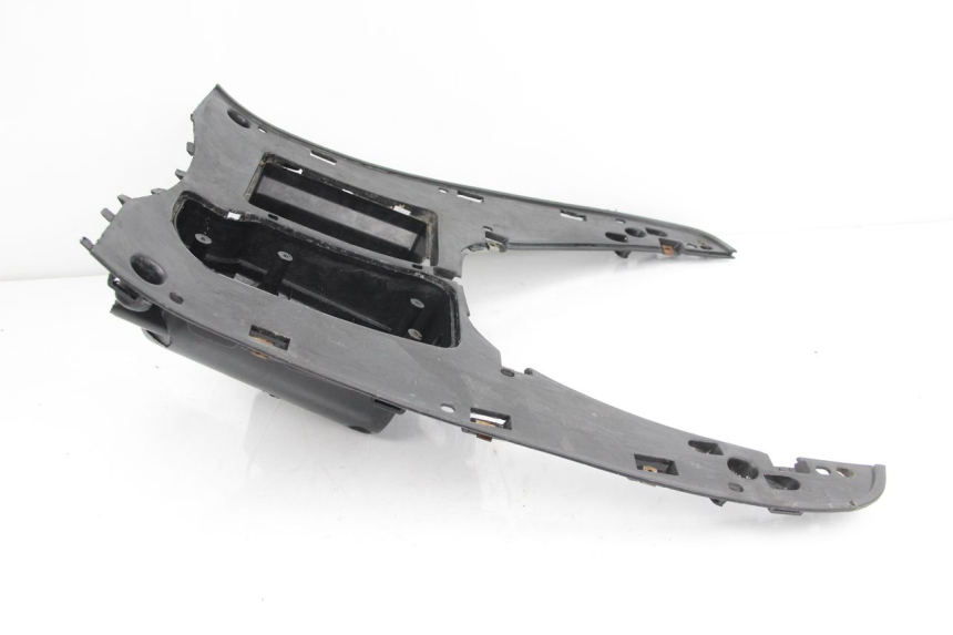 photo de VOETSTEUN JMSTAR CJ12M 125 (2005 - 2007) - Bevestigingspunten