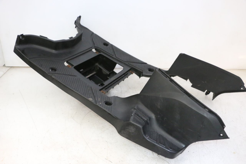 photo de VOETSTEUN SYM CROX 4T 50 (2016 - 2023) - Technische close-up