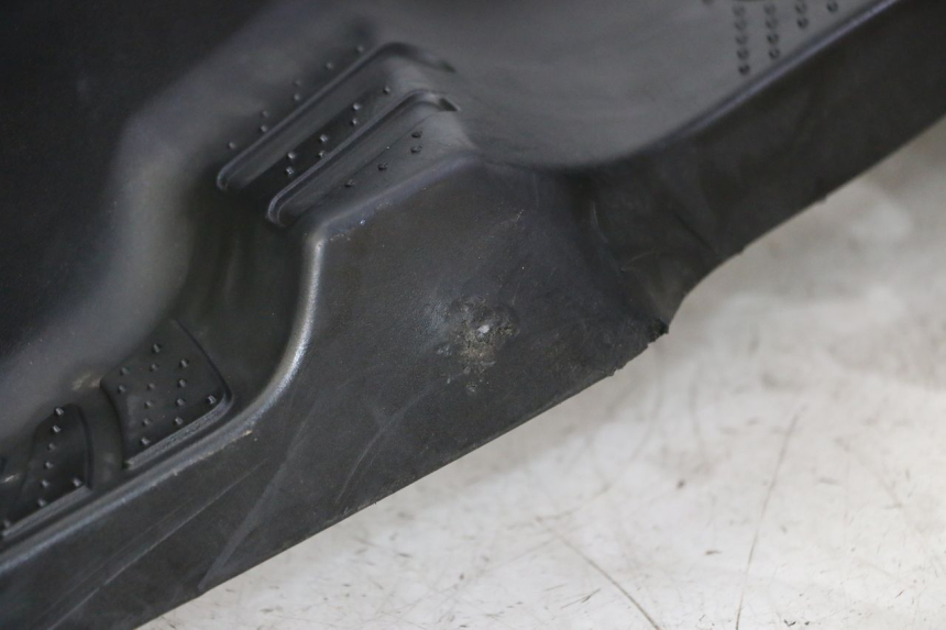 photo de VOETSTEUN SYM CROX 4T 50 (2016 - 2023) - Bevestigingspunten