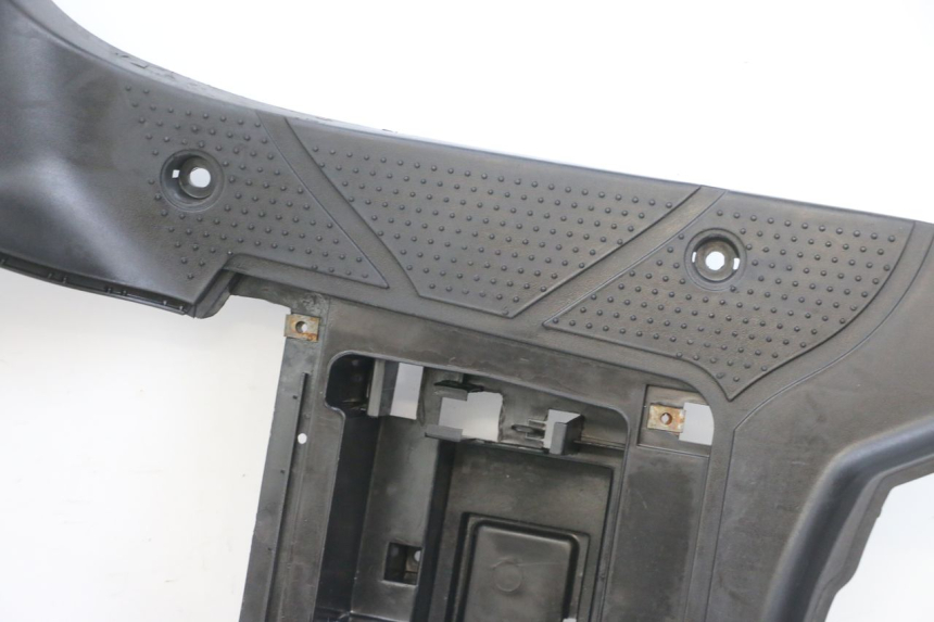 photo de VOETSTEUN SYM CROX 4T 50 (2016 - 2023) - Kenmerkende details