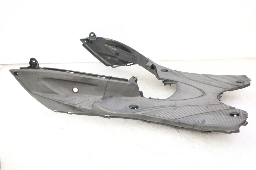 photo de VOETSTEUN YAMAHA CYGNUS X INJECTION 125 (2007 - 2013) - Bevestigingspunten