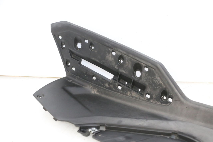 photo de RECHTER VOETSTEUN QUADRO 4 4D 350 (2015 - 2018) - Bevestigingspunten