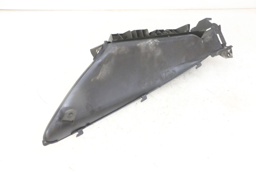 photo de RECHTER VOETSTEUN SUZUKI BURGMAN 125 (2007 - 2014) - Zoom op gebruiksstaat