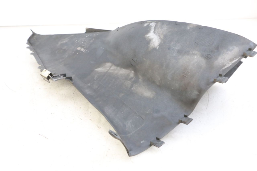 photo de RECHTER VOETSTEUN BMW C1 125 (2000 - 2003) - Detail van het onderdeel