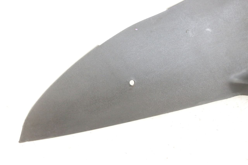 photo de RECHTS VOETSTEUN PEUGEOT ELYSEO 125 (1999 - 2004) - Staat van het oppervlak