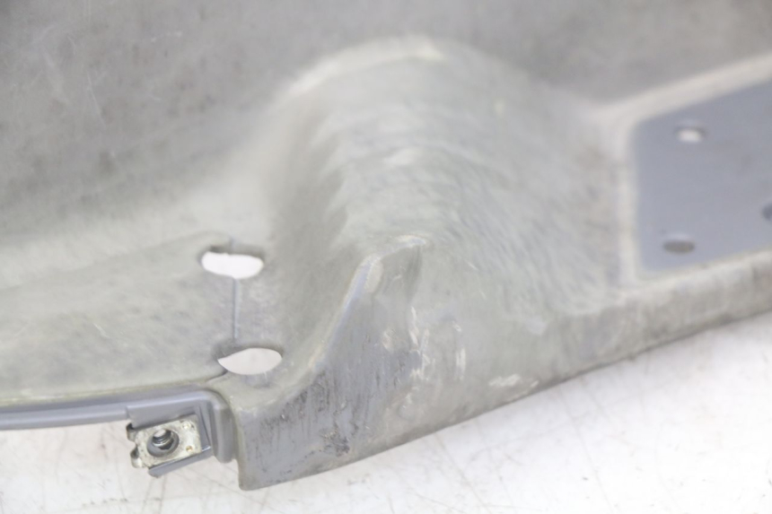 photo de RECHTER VOETSTEUN HONDA FES PANTHEON 2T 125 (1998 - 2002) - Gecontroleerd onderdeel