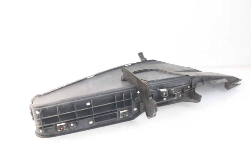 photo de RECHTER VOETSTEUN HONDA FES PANTHEON 125 (2003 - 2007) - Zoom op gebruiksstaat