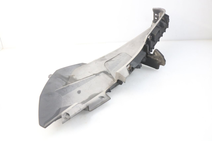 photo de RECHTER VOETSTEUN HONDA FES PANTHEON 125 (2003 - 2007) - Andere kijkhoek