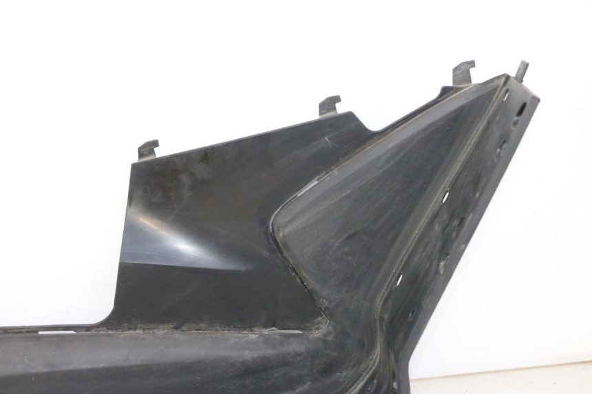 photo de RECHTER VOETSTEUN HONDA FORZA ABS 300 (2013 - 2017) - Zoom op componenten