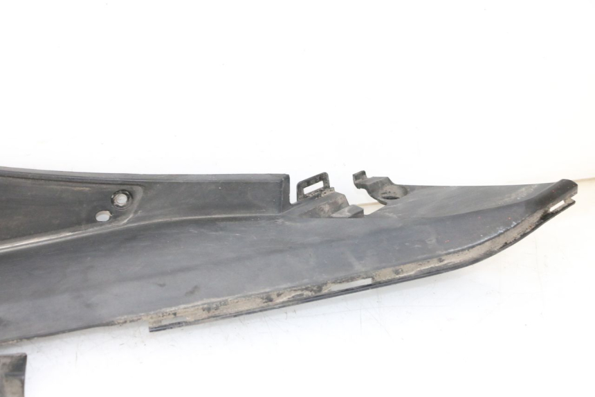 photo de RECHTER VOETSTEUN HONDA FORZA ABS 300 (2013 - 2017) - Staat van het oppervlak