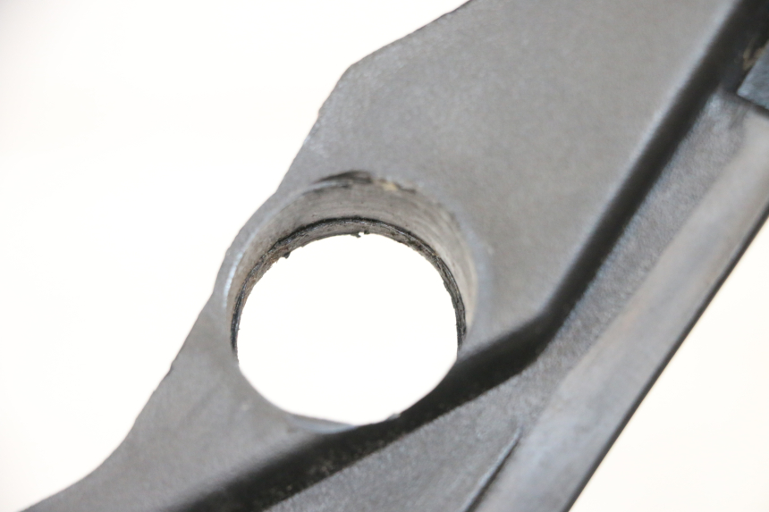 photo de RECHTER VOETSTEUN JM MOTORS GTS 125 (2015 - 2019) - Kenmerkende details