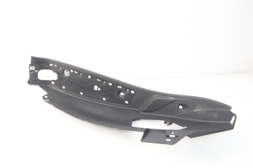 photo de RECHTS VOETSTEUN PIAGGIO MP3 HPE 500 (2019 - 2022) - Technische close-up