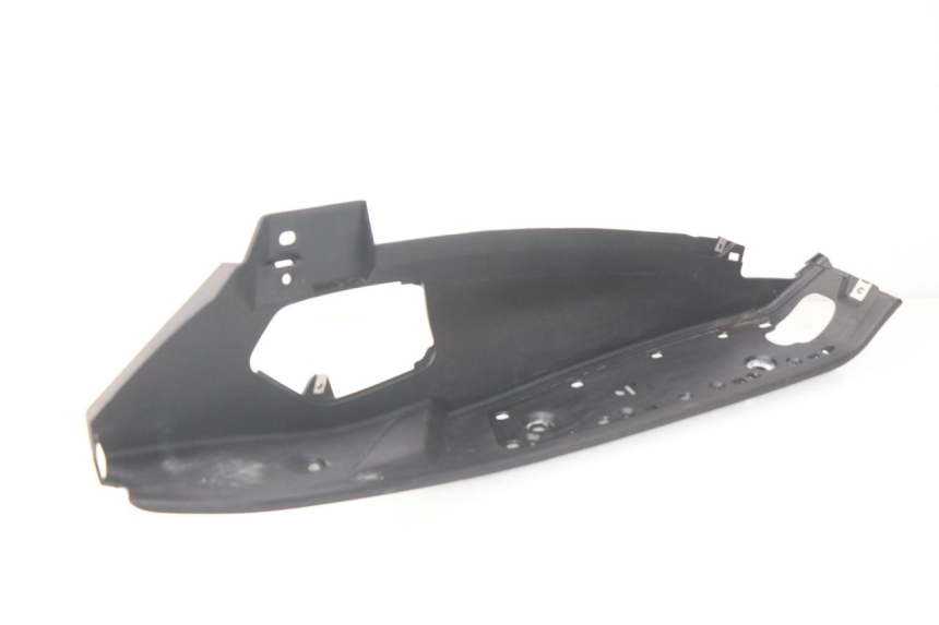 photo de RECHTS VOETSTEUN PIAGGIO MP3 HPE 500 (2019 - 2022) - Overzicht