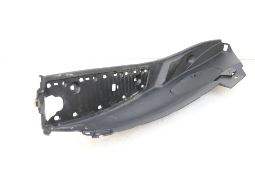 photo de RECHTER VOETSTEUN PIAGGIO MP3 HPE 350 (2018 - 2020) - Bevestigingspunten