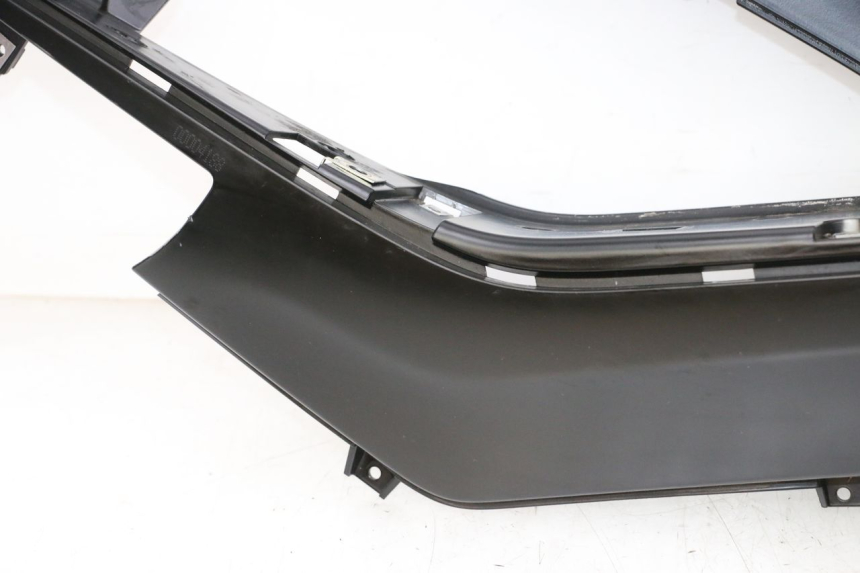 photo de RECHTER VOETSTEUN PIAGGIO MP3 HPE 300 (2019 - 2026) - Zoom op componenten