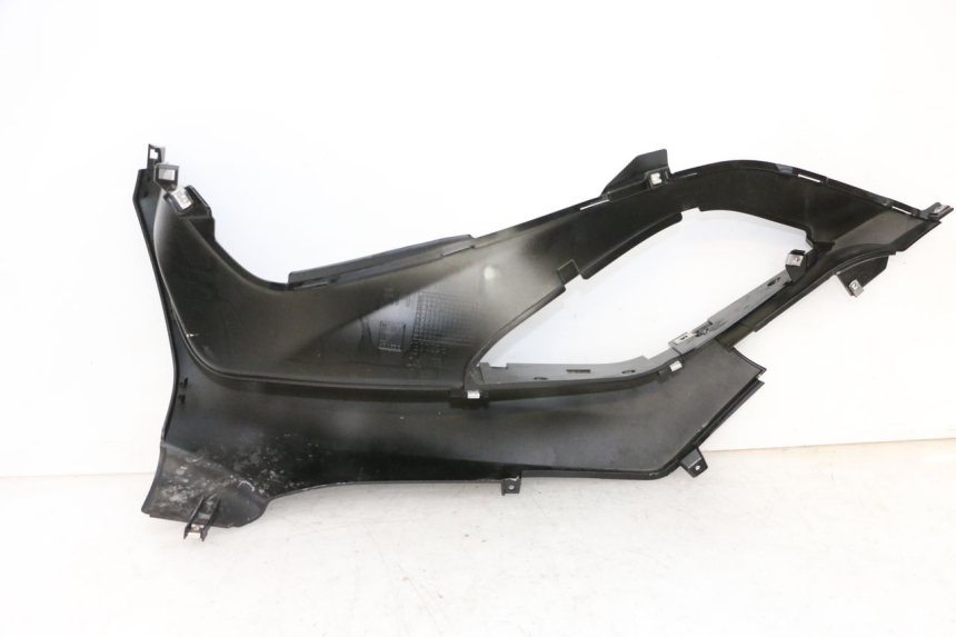 photo de RECHTER VOETSTEUN PIAGGIO MP3 HPE 300 (2019 - 2026) - Zoom op gebruiksstaat