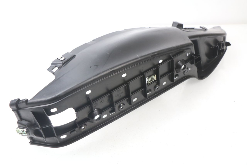 photo de RECHTER VOETSTEUN PIAGGIO MP3 LT 300 (2010 - 2016) - Detail van het onderdeel