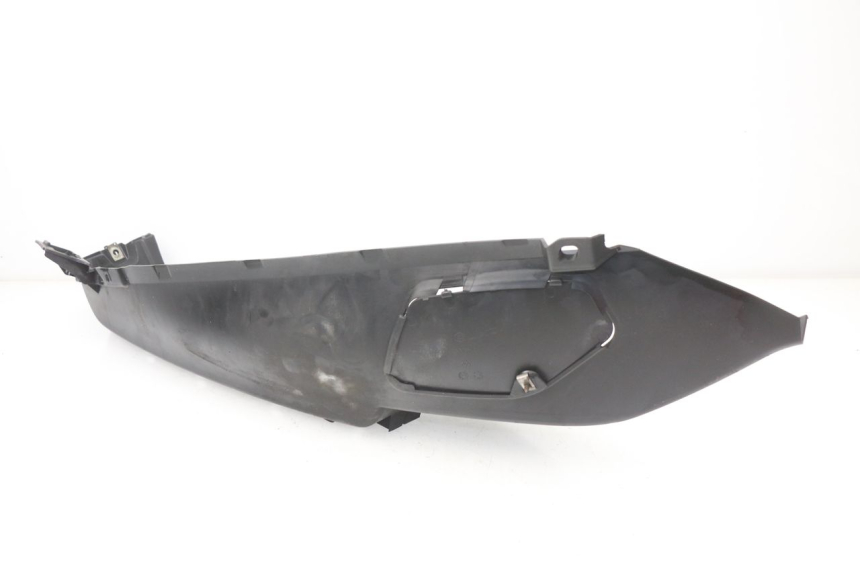 photo de RECHTER VOETSTEUN PIAGGIO MP3 LT 400 (2007 - 2012) - Technische close-up