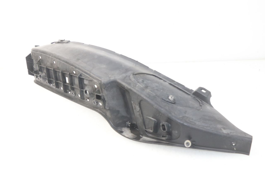 photo de RECHTER VOETSTEUN PIAGGIO MP3 LT 400 (2007 - 2012) - Andere kijkhoek