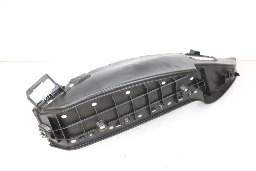 photo de RECHTER VOETSTEUN PIAGGIO MP3 125 (2006 - 2014) - Zoom op gebruiksstaat