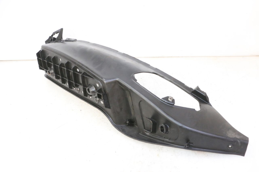 photo de RECHTER VOETSTEUN PIAGGIO MP3 125 (2006 - 2014) - Andere kijkhoek