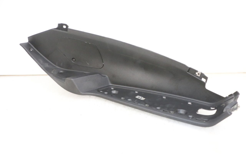 photo de RECHTER VOETSTEUN PIAGGIO MP3 RL 250 (2006 - 2010) - Hoofdaanzicht