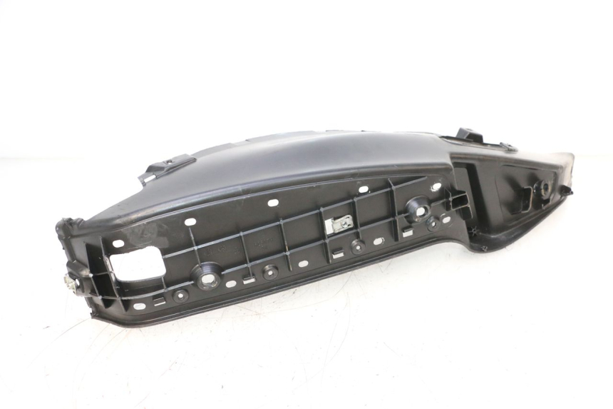 photo de RECHTER VOETSTEUN PIAGGIO MP3 RL 250 (2006 - 2010) - Zoom op gebruiksstaat