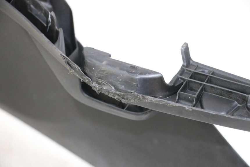 photo de RECHTER VOETSTEUN HONDA PCX (JF47) 125 (2012 - 2013) - Zoom op gebruiksstaat