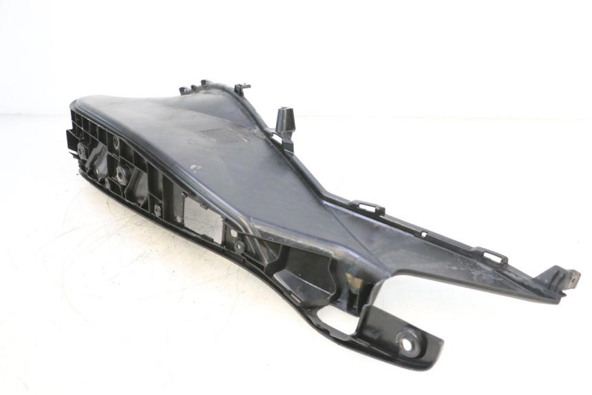 photo de RECHTER VOETSTEUN HONDA PCX (JF57/JF64) 125 (2014 - 2018) - Andere kijkhoek