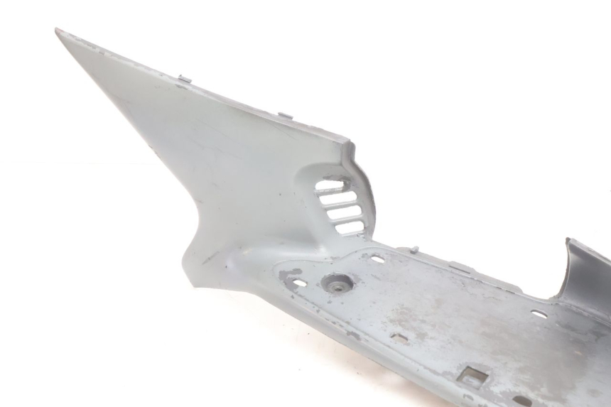 photo de RECHTER VOETSTEUN GILERA RUNNER SP 50 (2002 - 2004) - Detail van het onderdeel