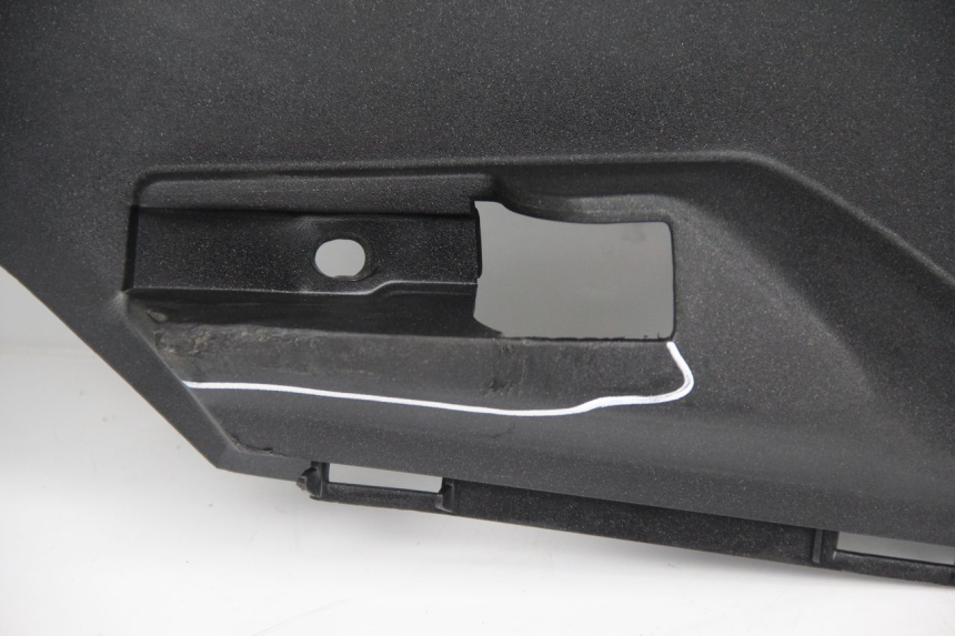 photo de RECHTER VOETSTEUN PEUGEOT SATELIS 125 (2013 - 2018) - Detail van het onderdeel