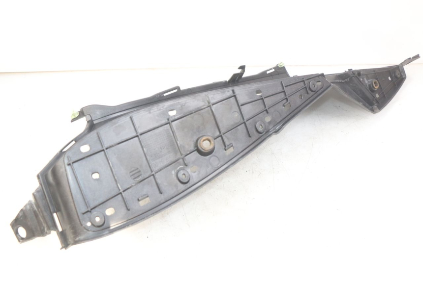 photo de RECHTS VOETSTEUN PEUGEOT SATELIS 125 (2006 - 2009) - Zoom op gebruiksstaat