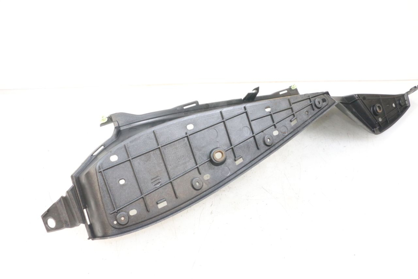 photo de RECHTS VOETSTEUN PEUGEOT SATELIS 125 (2006 - 2009) - Zoom op gebruiksstaat