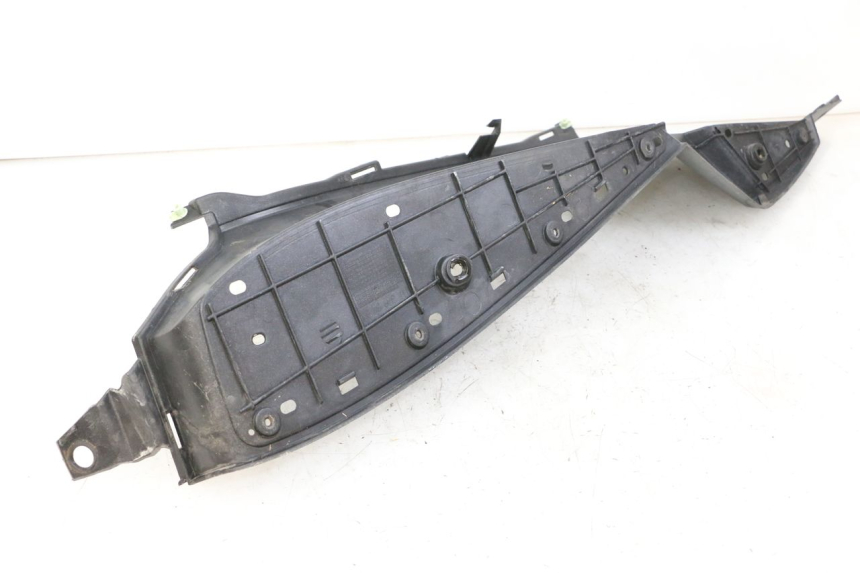 photo de RECHTER VOETSTEUN PEUGEOT SATELIS 250 (2006 - 2012) - Andere kijkhoek