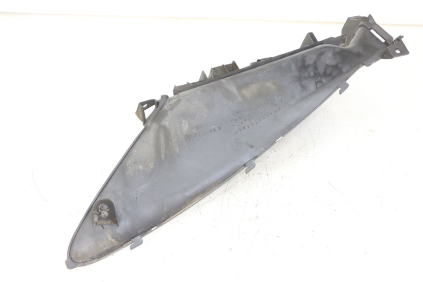 photo de RECHTER VOETSTEUN SUZUKI BURGMAN 125 (2007 - 2014) - Technische close-up