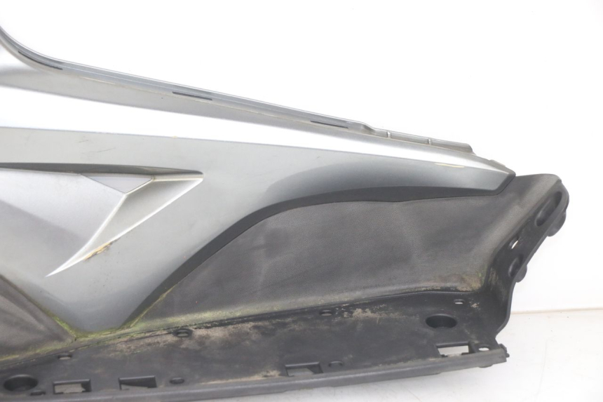 photo de RECHTER VOETSTEUN KYMCO X-CITING XCITING 400 (2014 - 2018) - Productaanzicht