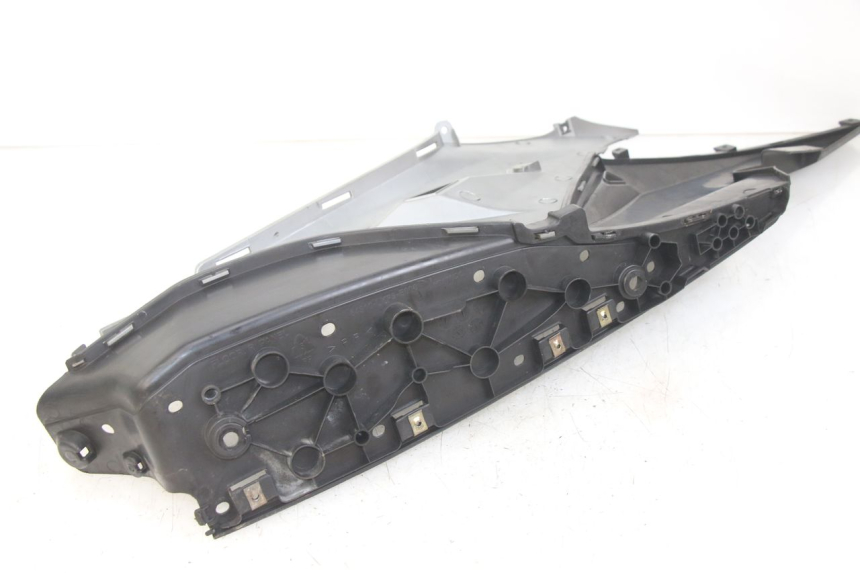 photo de RECHTER VOETSTEUN KYMCO X-CITING XCITING 400 (2014 - 2018) - Technische close-up