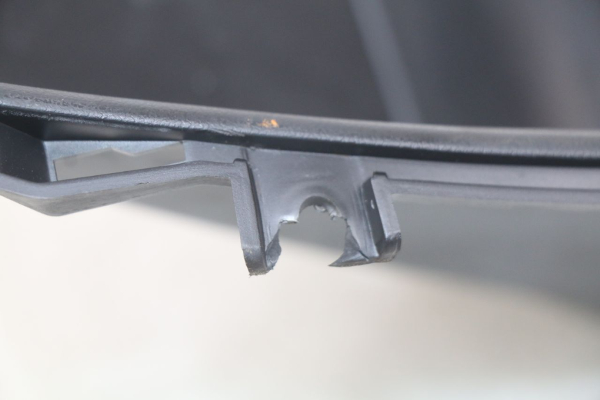 photo de RECHTER VOETSTEUN KYMCO X-TOWN XTOWN 125 (2016 - 2021) - Detail van het onderdeel