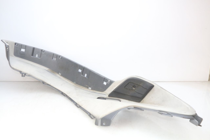 photo de RECHTER VOETSTEUN PIAGGIO X9 EVOLUTION 250 (2003 - 2007) - Technische close-up