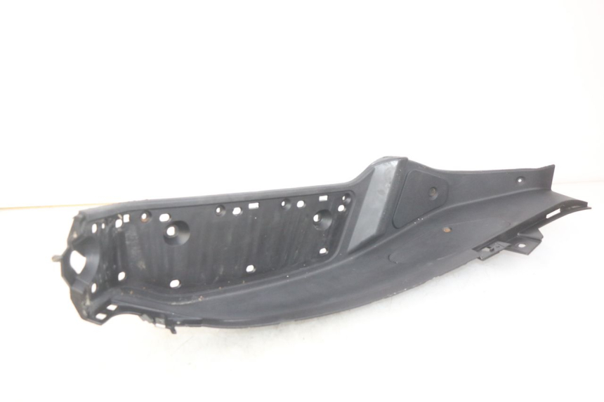 photo de RECHTER VOETSTEUN PIAGGIO XEVO - X EVO 125 (2007 - 2017) - Overzicht