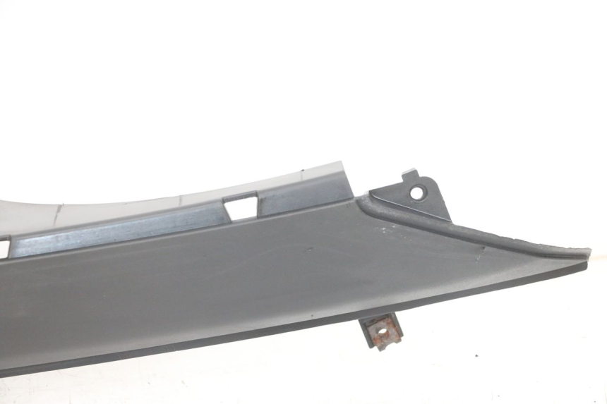 photo de RECHTER VOETSTEUN YAMAHA NEO'S NEOS 2T EASY 50 (2013 - 2016) - Bevestigingspunten