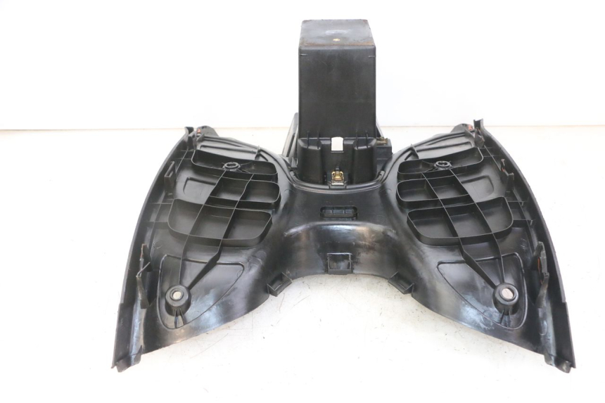 photo de VOETSTEUN PEUGEOT ELYSEO 125 (1999 - 2004) - Staat van het oppervlak