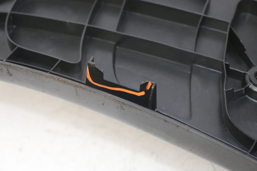 photo de VOETSTEUN PEUGEOT ELYSEO 125 (1999 - 2004) - Markeringen en referenties