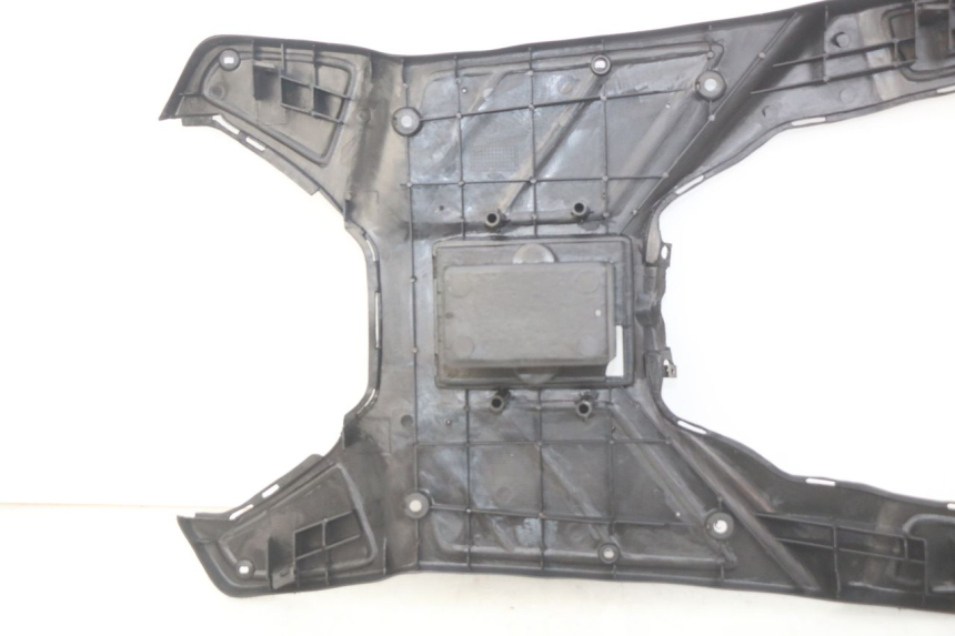 photo de VOETSTEUN KEEWAY F-ACT FACT 50 (2006 - 2011) - Staat van het oppervlak