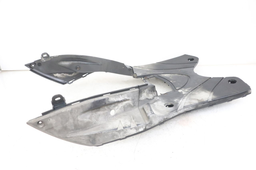 photo de VOETSTEUN MBK FLAME X 125 (2004 - 2007) - Bevestigingspunten