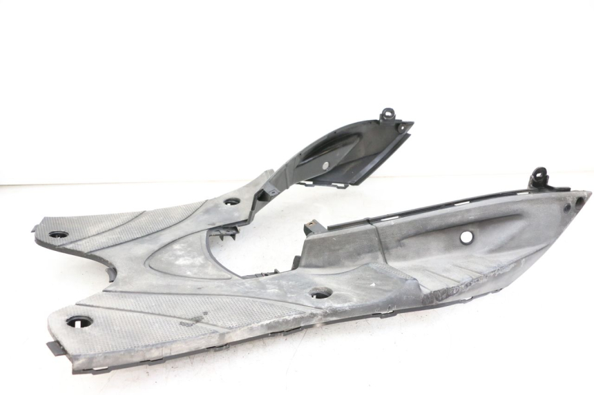 photo de VOETSTEUN MBK FLAME X 125 (2007 - 2016) - Bevestigingspunten