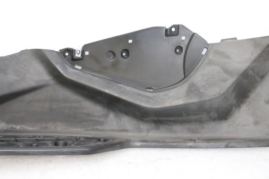 photo de LINKER VOETSTEUN QUADRO 4 4D 350 (2015 - 2018) - Markeringen en referenties